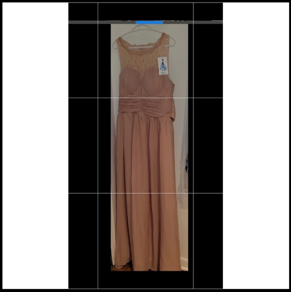 Elegant lace dress | size 10 - Picture 5 of 5